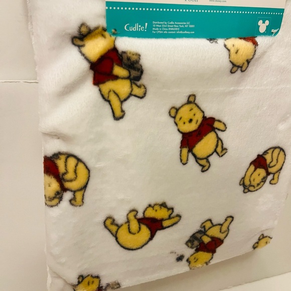 Disney Baby Winnie the Pooh Baby White Nursery Blanket Hunny Honey Bees - Picture 10 of 12